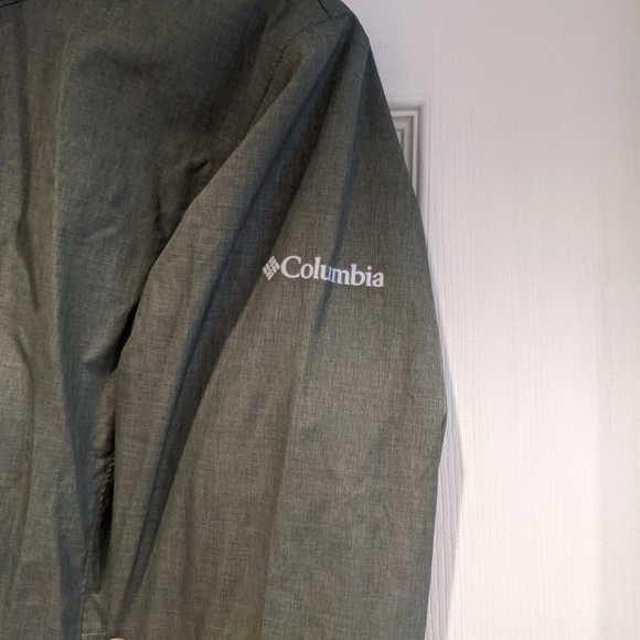 Columbia Women's Rain Shell - Picture 3 of 6